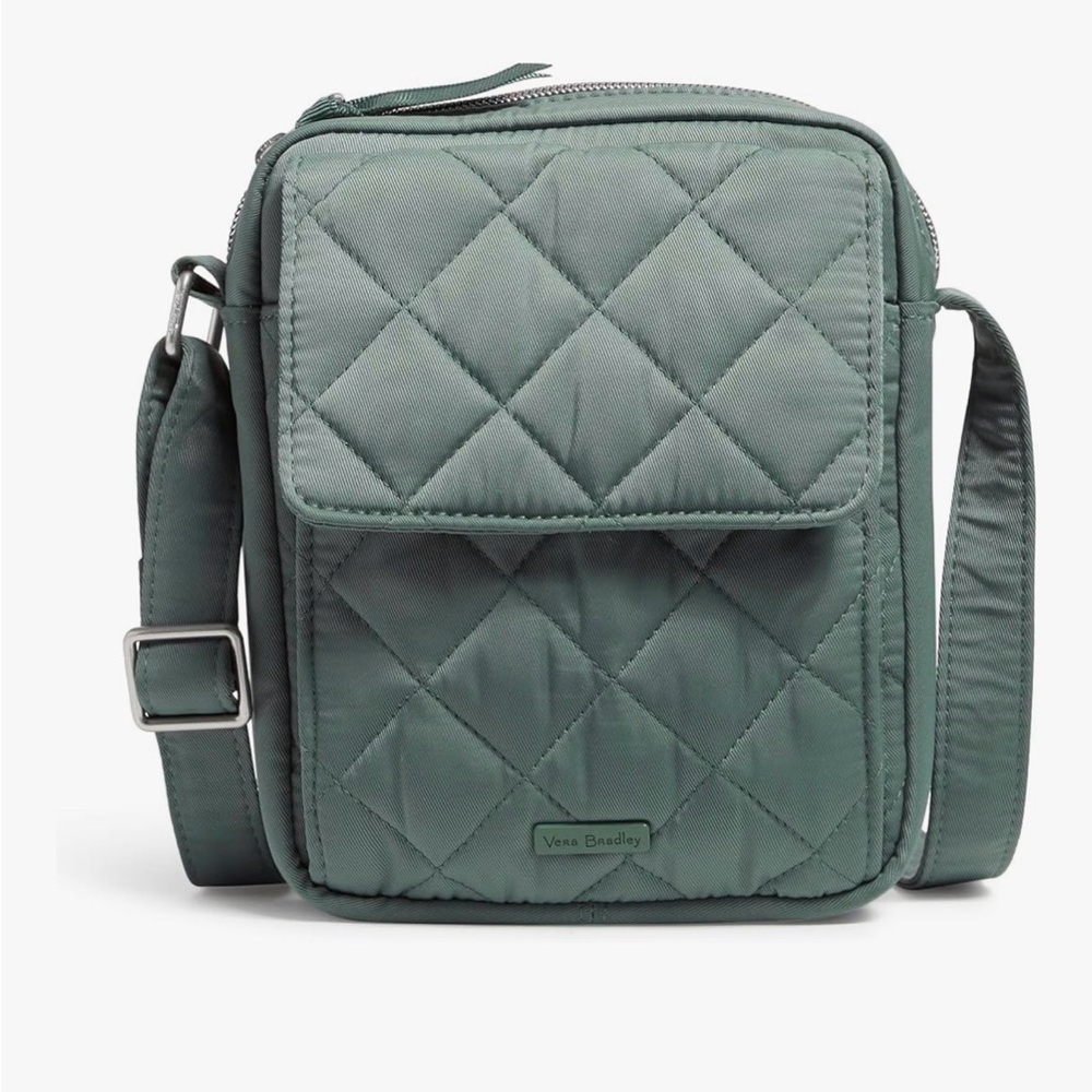 ▫️Vera Bradley Green Quilted Crossbody Bag